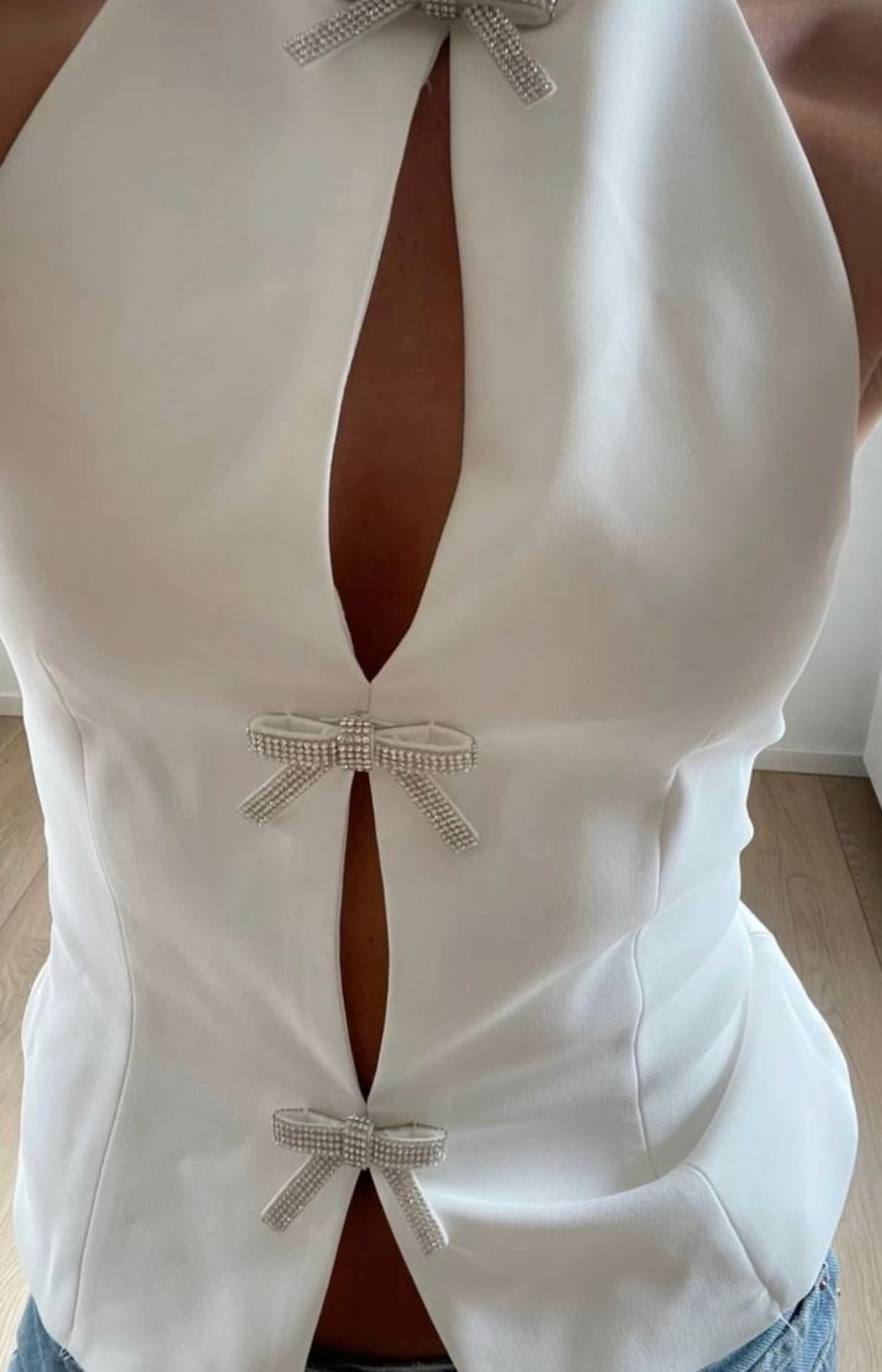 "Glimmer" Top mit Schleifen