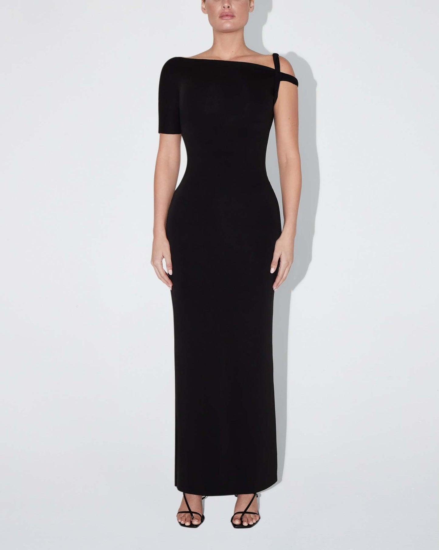 "Lamya" One-Shoulder-Maxikleid